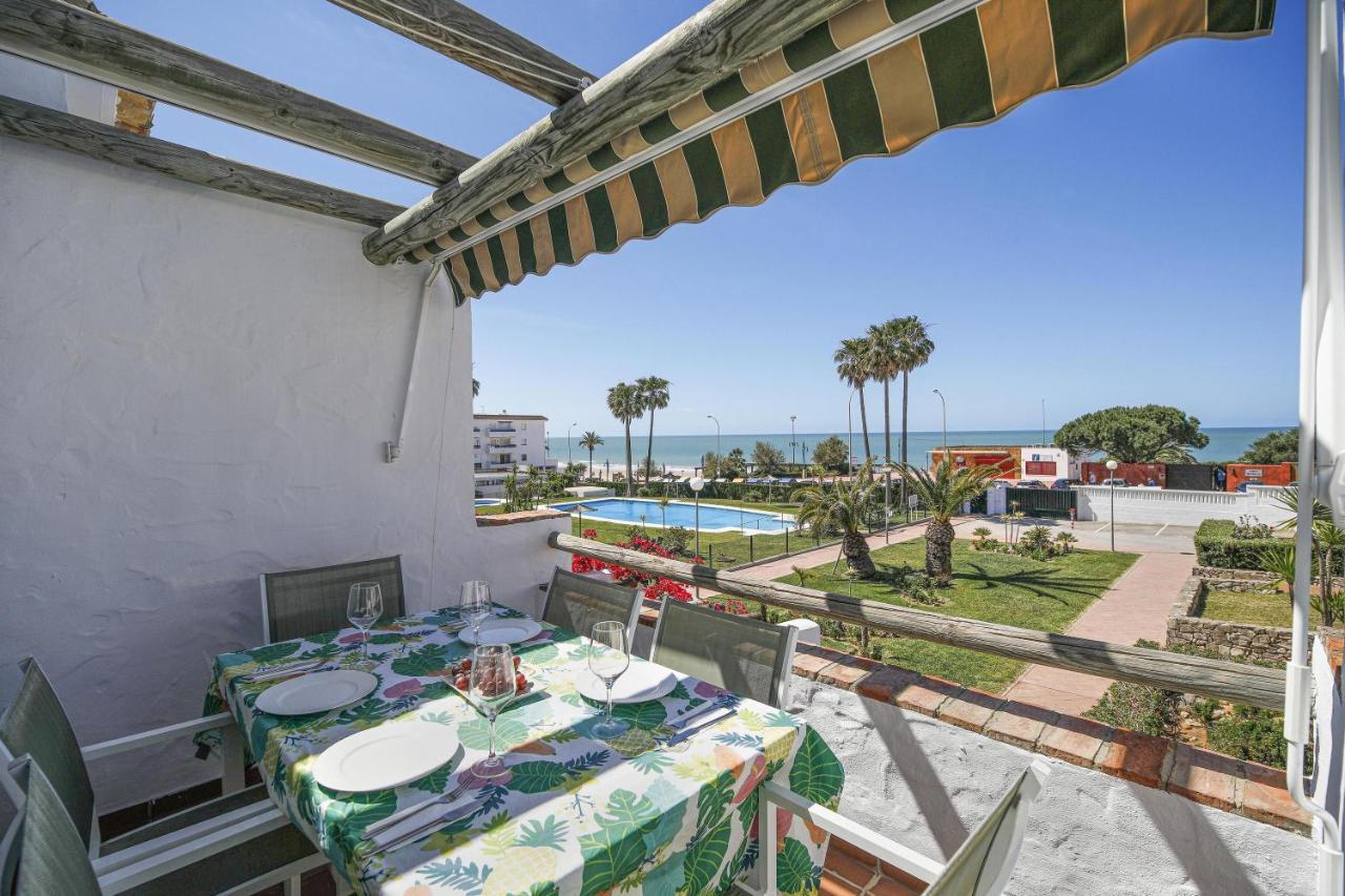Apartamento Magnífico apartamento en la Barrosa frente al mar Chiclana de la Frontera Exterior foto